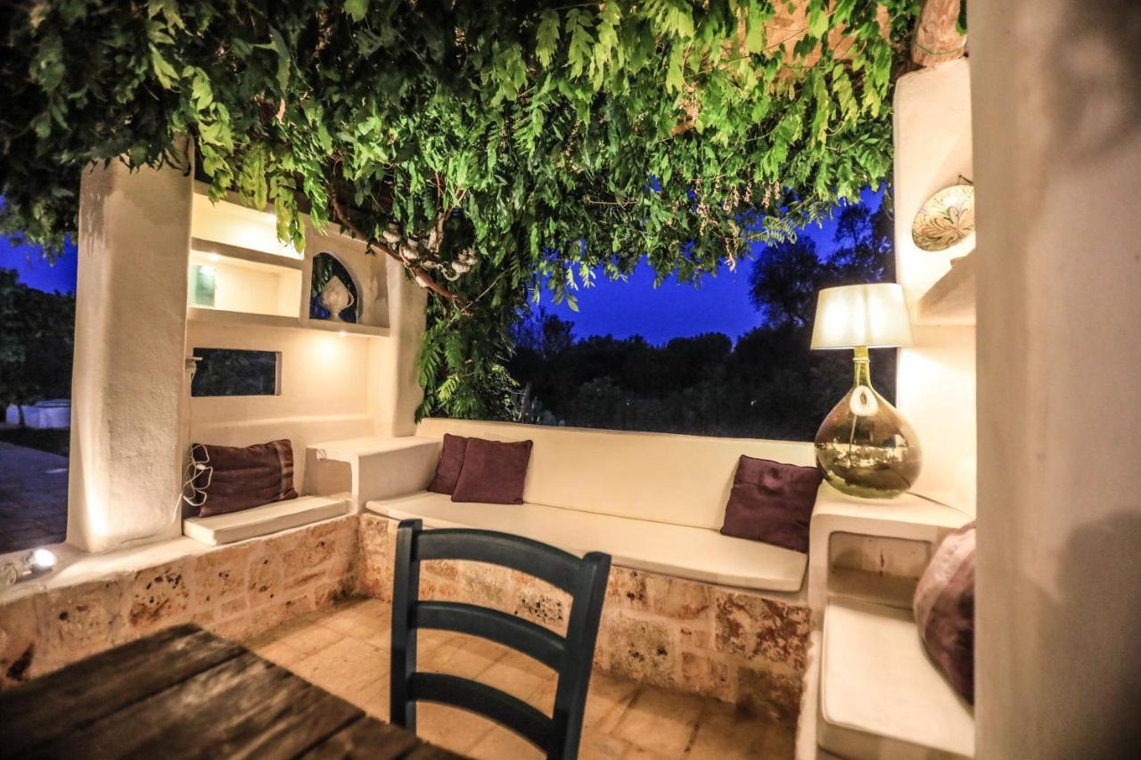 Trulli Il Geco Sognante Villa เชจลีเมสซาปิกา ภายนอก รูปภาพ
