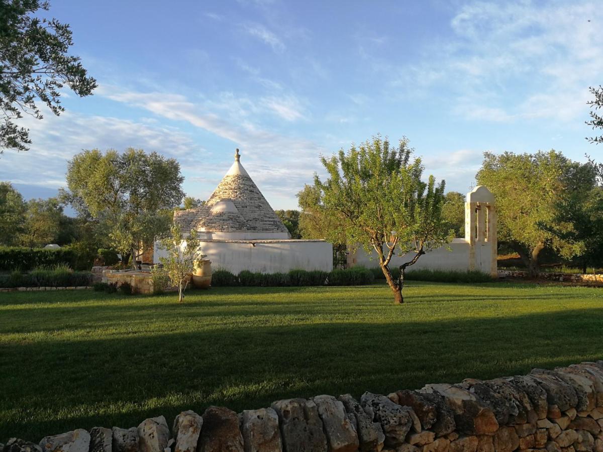 Trulli Il Geco Sognante Villa เชจลีเมสซาปิกา ภายนอก รูปภาพ