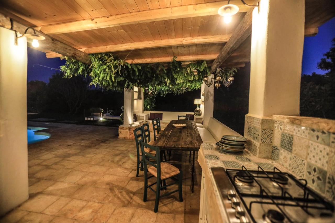 Trulli Il Geco Sognante Villa เชจลีเมสซาปิกา ภายนอก รูปภาพ