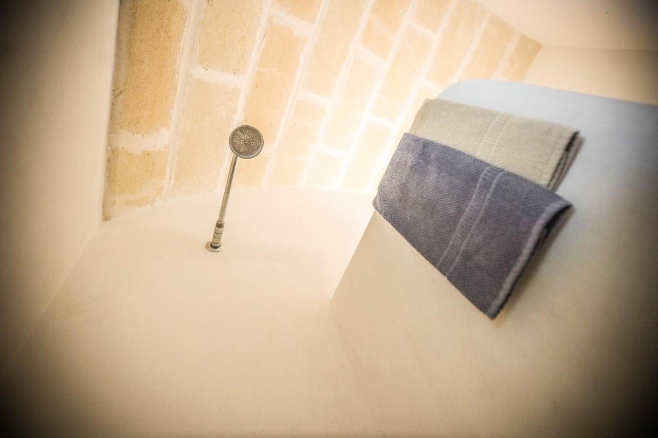 Trulli Il Geco Sognante Villa เชจลีเมสซาปิกา ภายนอก รูปภาพ